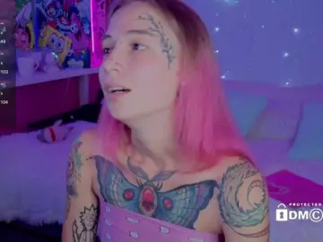 Bongacams Nude Webcam of Anuskatz