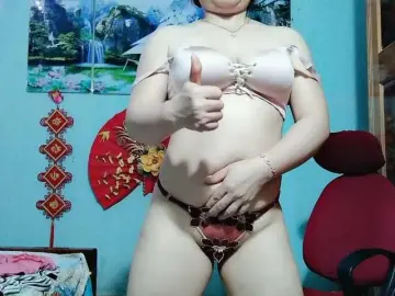 Bongacams Adult Webcams of Linhanhsex2k