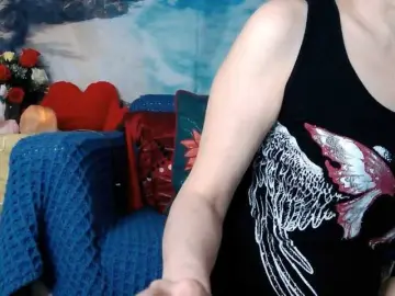 Bongacams Free Live Porn of LovelyJess4U