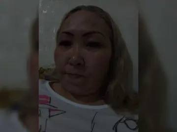 Bongacams Best live sex cam show of Qweentis