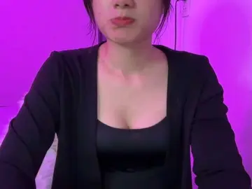 Bongacams Free Live Porn of Julia-Zhen