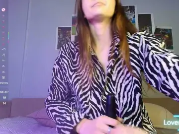 Bongacams Live Sex Cam of lulusunny