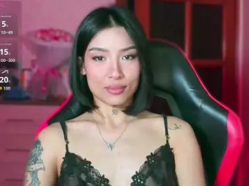Bongacams Free Porn Cam of JulieTurner