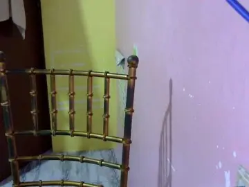 Bongacams Watch Live Sex Cams of MystiqueMiss