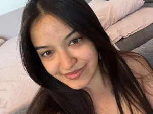 Myfreecams Watch Live Sex Cams of BellaWave