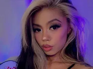 Streamate Adult Webcam of SilkyDanes