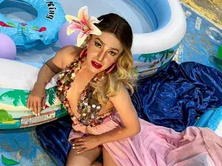 Streamate Free Porn Cam of ExoticAra