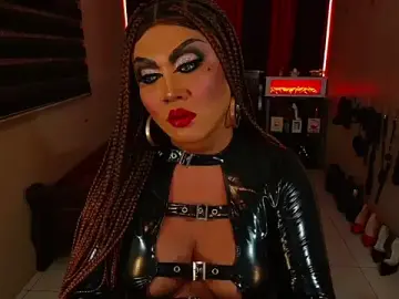 Stripchat Free Porn Cam of xCumOnOverMex