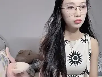 Stripchat Free Porn Cam of Lili-2