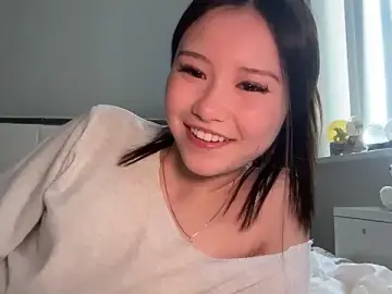 Stripchat Adult Webcam of luvvivii