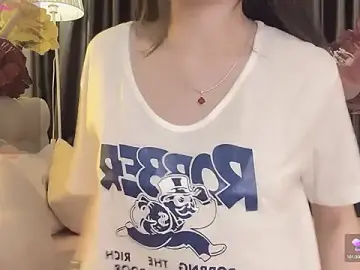 Stripchat Nude Webcam of IvyMiss102