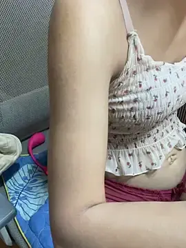 Stripchat Live Porn of Mina048