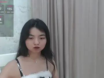 Stripchat Free Porn Cam of Shy_Kira