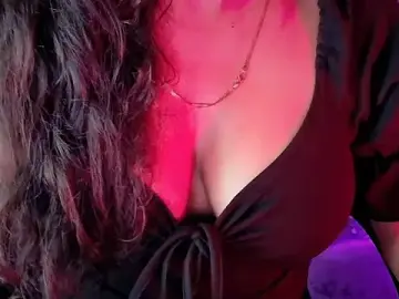 Stripchat Free Porn Cam of SilkenSundari