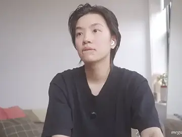 Stripchat Sex Cam of meganmei666