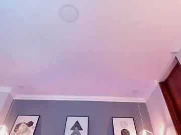 Stripchat Watch Live Sex Cams of Nina_Ford