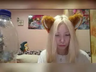 Xlovecam Free Live Porn of JanettaKnop